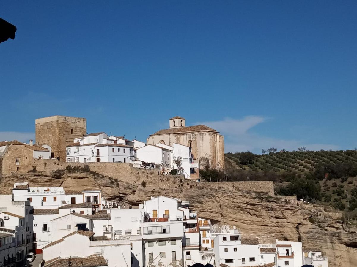 Casa Rural Abril Setenil De Las Bodegas Bagian luar foto